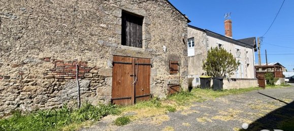 3 bedrooms House in Deux-Sevres, France No. 295812 14