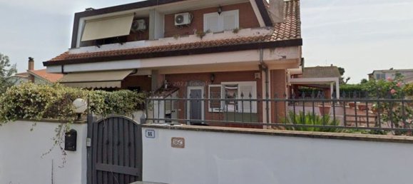 Villa de 5 divisões em Ardea, Italy N.º 100905 17