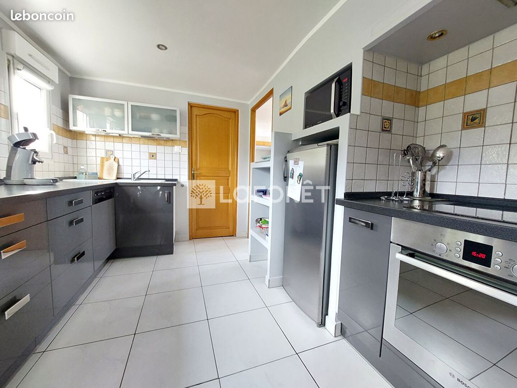 3 Schlafzimmer Haus in Audun-le-Tiche, France, Nr. 95066