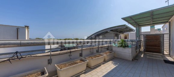 Ático de 1 dormitorio en Fiumicino, Italy No. 339144 23