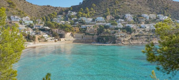 6 bedrooms Villa in Moraira, Spain No. 12241 18