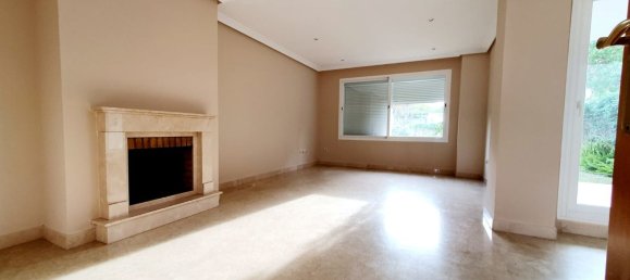 3 غرف نوم تاون هاوس في Estepona, Spain رقم 97368 6