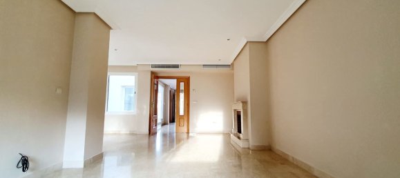 3 غرف نوم تاون هاوس في Estepona, Spain رقم 97368 4