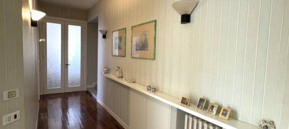 8 rooms Apartment in Fermo, Italy No. 183090 21