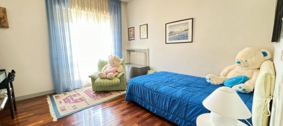 8 rooms Apartment in Fermo, Italy No. 183090 22