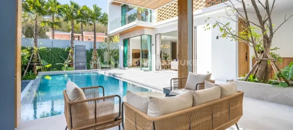 4 bedrooms House for sale in Phuket, Southern Thailand, Thailand № 60984 8