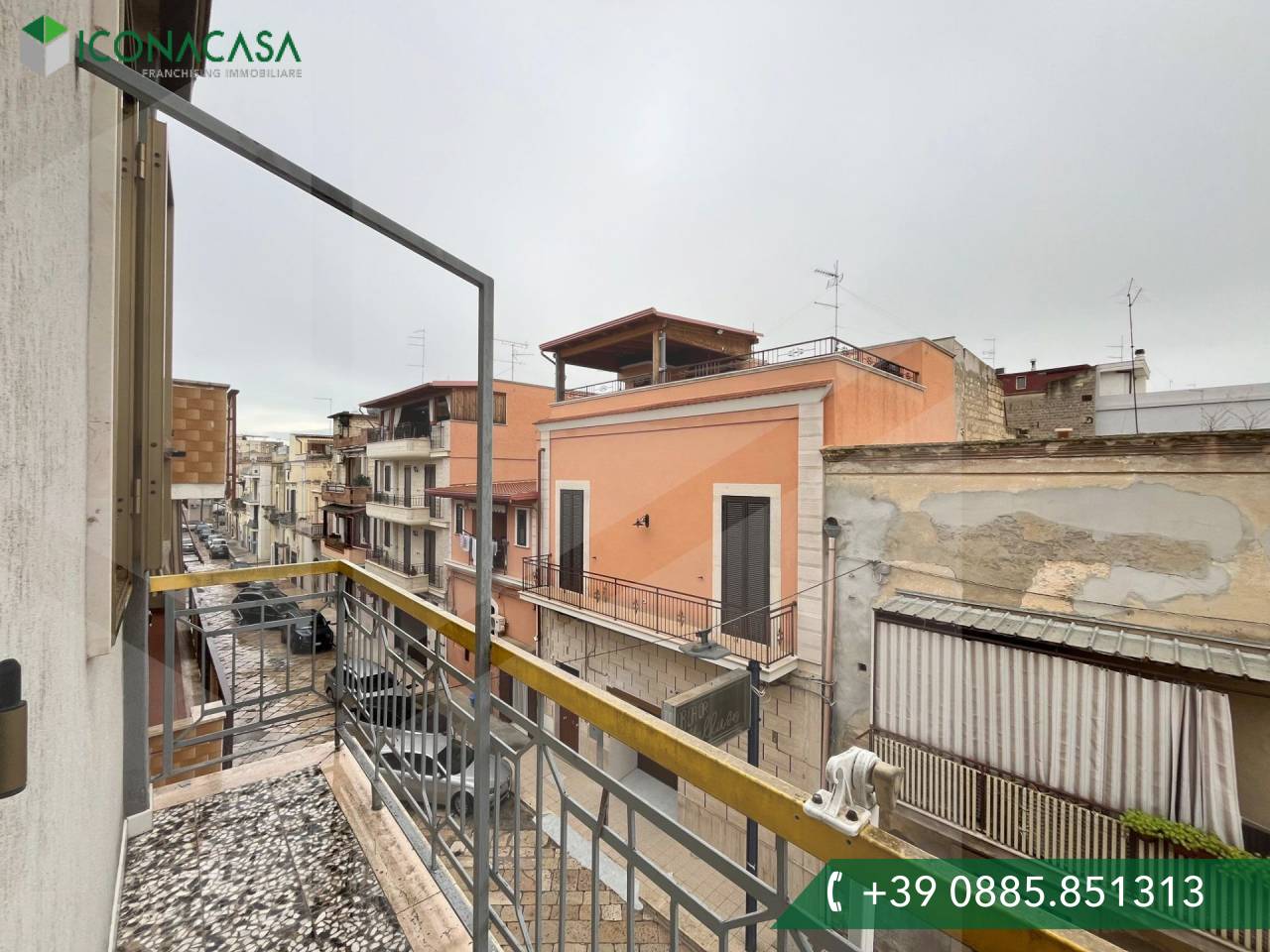 3 rooms Castles in Cerignola, Italy No. 25466