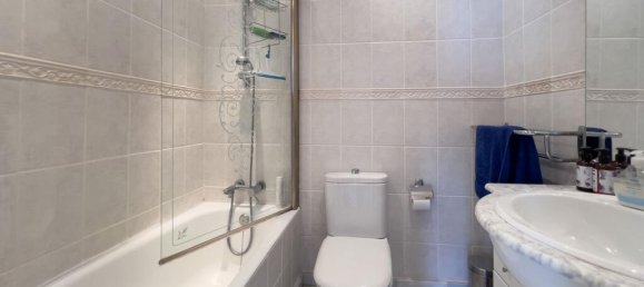 7 bedrooms Villa in Alameda, Spain No. 173029 20