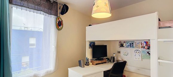 2 bedrooms Apartment in Nanterre, France No. 170190 7