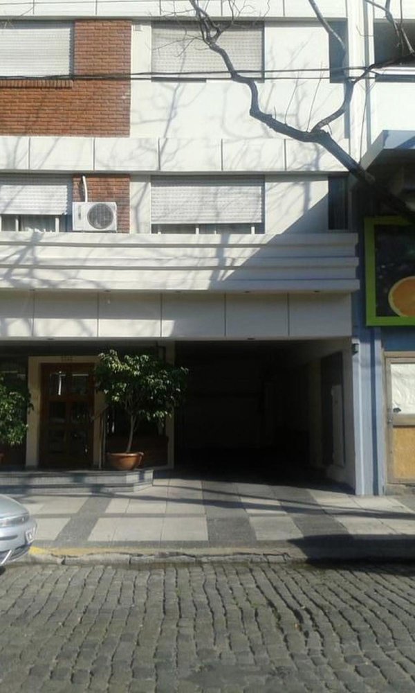  Warehouse in Buenos Aires, Argentina No. 104681