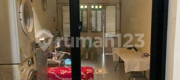 5 bedrooms House in Jakarta, Indonesia No. 1808 17