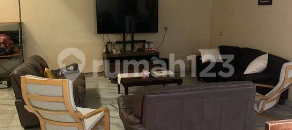 5 bedrooms House in Jakarta, Indonesia No. 1808 4