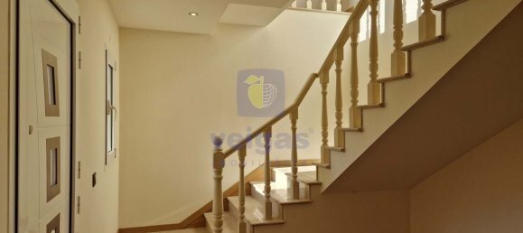 Casa de 6 dormitorios en Leiria, Portugal No. 156489 40