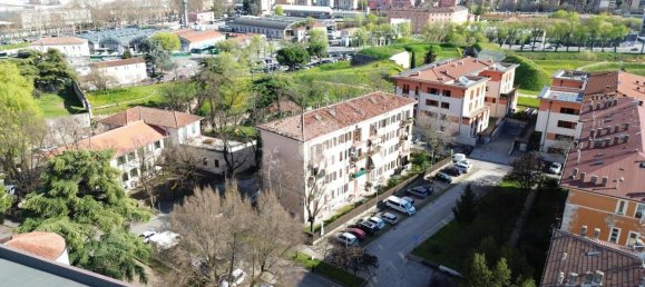 2 rooms Apartment in Verona, Italy No. 15090 12