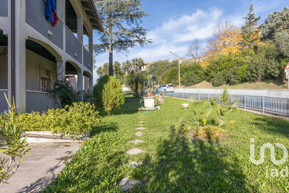 Apartamento de 3 dormitorios en Filottrano, Italy No. 238706