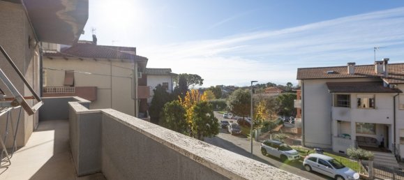 3 Schlafzimmer Wohnung in Filottrano, Italy, Nr. 238706 11