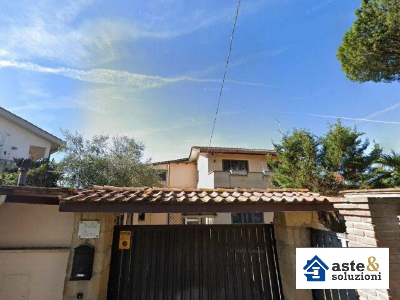 4 bedrooms Villa in Rome, Italy No. 378131