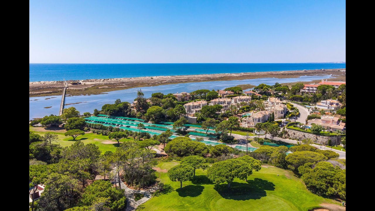 4 bedrooms House in Almancil, Portugal No. 208409