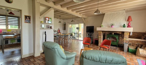 5 bedrooms House in Bellegarde, France No. 245549 2