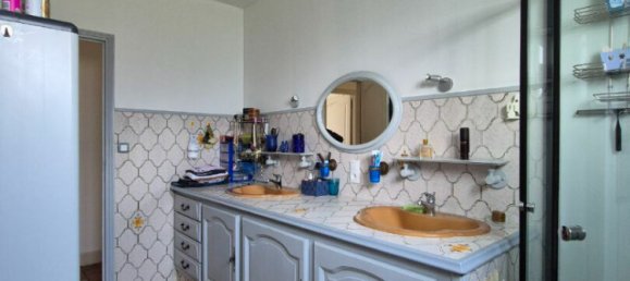 5 bedrooms House in Bellegarde, France No. 245549 7