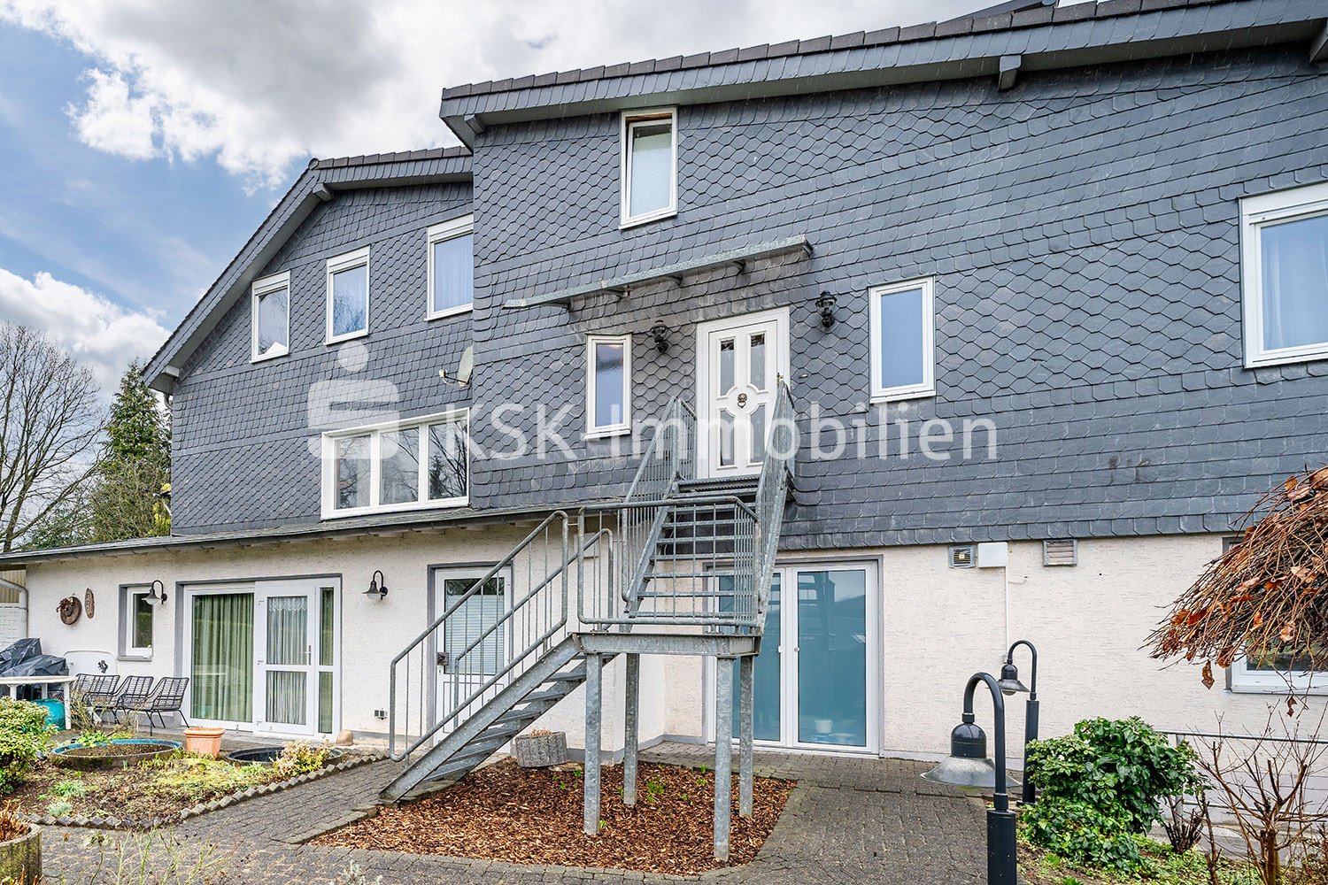 Duplex T2 em Wermelskirchen, Germany N.º 43373
