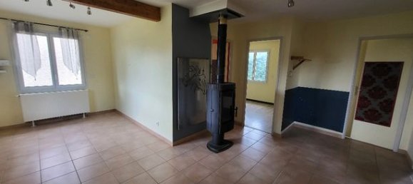 Casa de 2 dormitorios en Chatillon-sur-Chalaronne, France No. 315613 3