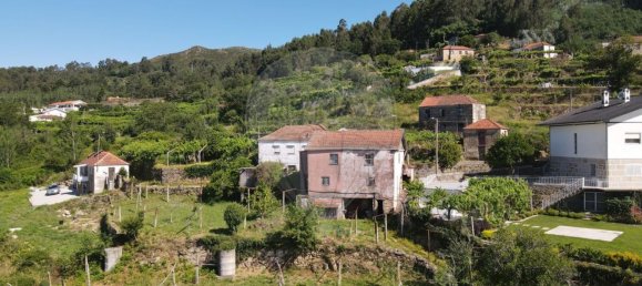 2 bedrooms House in Marco de Canaveses, Portugal No. 27163 5