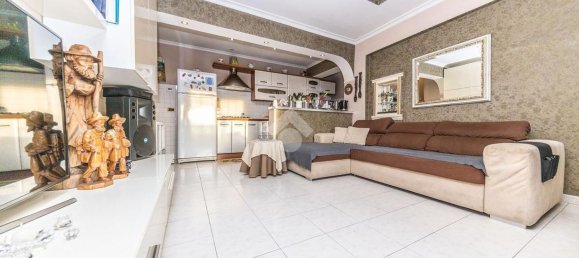 3-Zimmer Wohnung in Rome, Italy, Nr. 128914 6