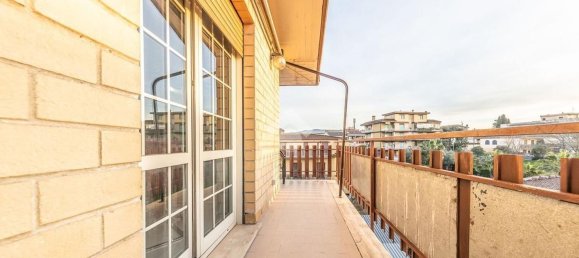 3-Zimmer Wohnung in Rome, Italy, Nr. 128914 9