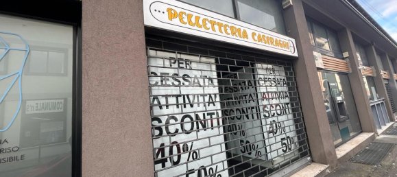 2-salle Propriété commerciale à Monza, Italy No. 208412 16