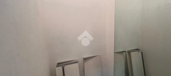 2-salle Propriété commerciale à Monza, Italy No. 208412 8