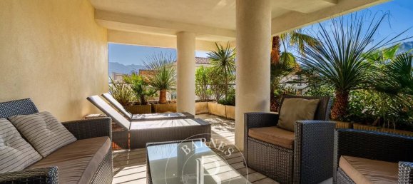 Apartamento de 3 dormitorios en Calvi, France No. 92328 4