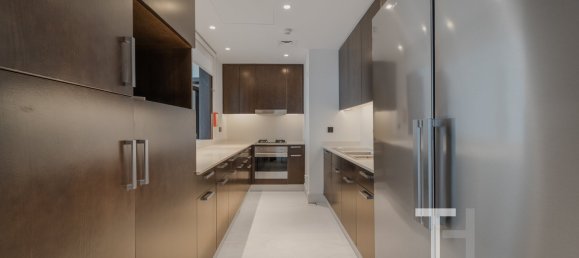 4 bedrooms Apartment in Burj Khalifa, UAE No. 28441 4