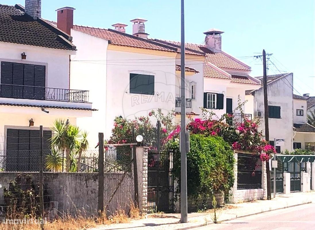  قطعة أرض في Moita, Portugal 264متر مربع رقم 50612