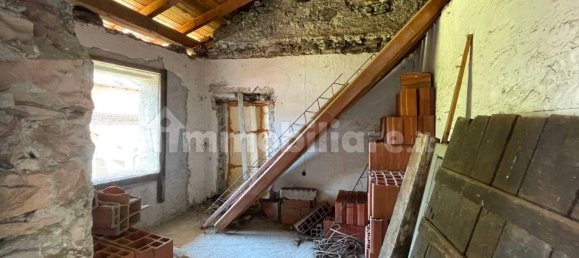 3 bedrooms House in Lamon, Italy No. 268141 16
