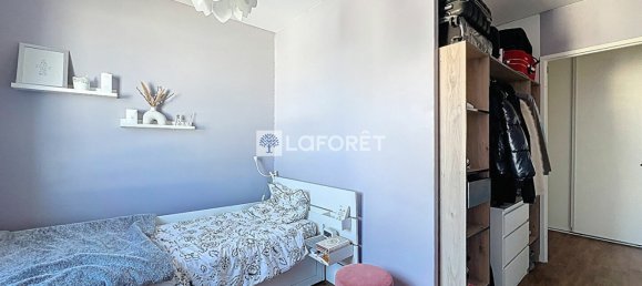 3 Schlafzimmer Wohnung in Saint-Cyr-l'Ecole, France, Nr. 121745 11