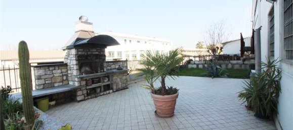 2 غرف نوم مستودع في Pontirolo Nuovo, Italy رقم 52420 45