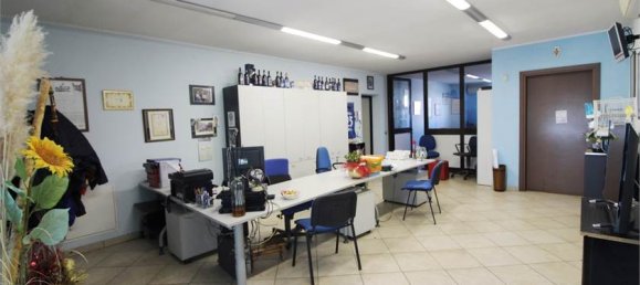 2 غرف نوم مستودع في Pontirolo Nuovo, Italy رقم 52420 97