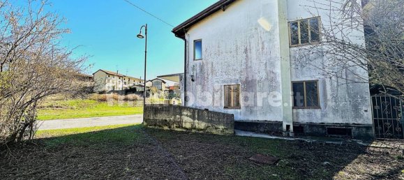 Вилла с 5 спальнями в Удине, Италия № 15808 35