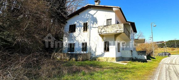 Вилла с 5 спальнями в Удине, Италия № 15808 32