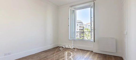 3 bedrooms Apartment in Boulogne-Billancourt, France No. 171225 9