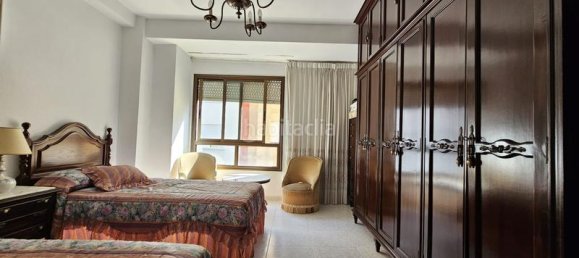 Apartamento de 3 dormitorios en València, Spain No. 31739 15