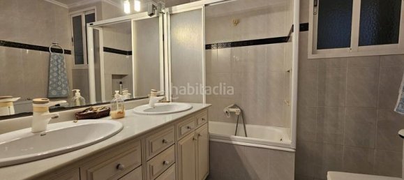 Apartamento de 3 dormitorios en València, Spain No. 31739 19