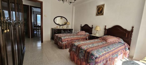 Apartamento de 3 dormitorios en València, Spain No. 31739 5