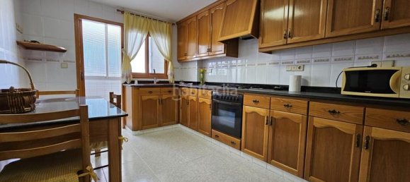 Apartamento de 3 dormitorios en València, Spain No. 31739 14
