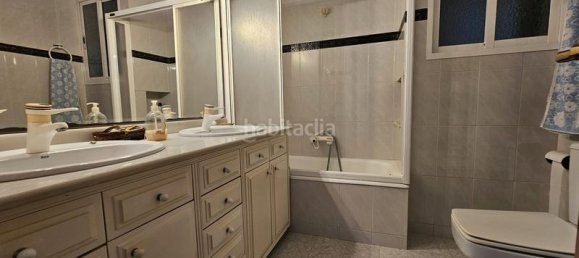 Apartamento de 3 dormitorios en València, Spain No. 31739 18
