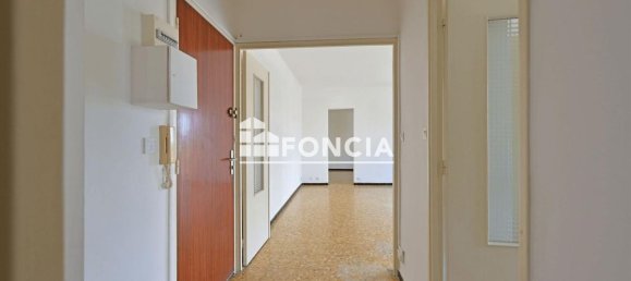 2 bedrooms Apartment in Arles, France No. 278383 4