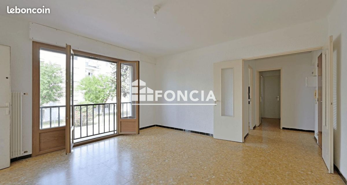 2 bedrooms Apartment in Arles, France No. 278383