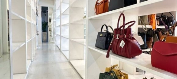 282m² Office in Noventa Padovana, Italy No. 331648 20