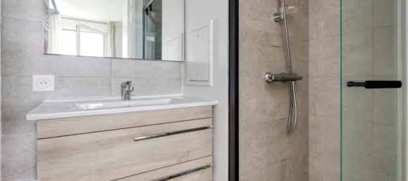 4 rooms Apartment in Asnieres-sur-Seine, France No. 279916 11